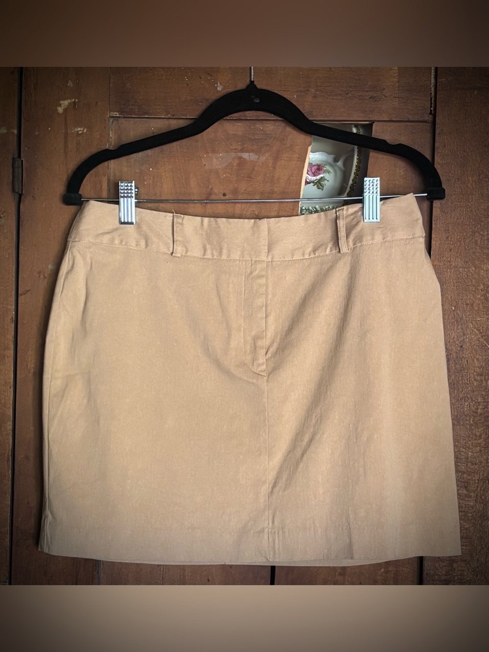 Express Tan Stretch Mini Skirt - Belt Loop Front Seam Wrinkle Resistant